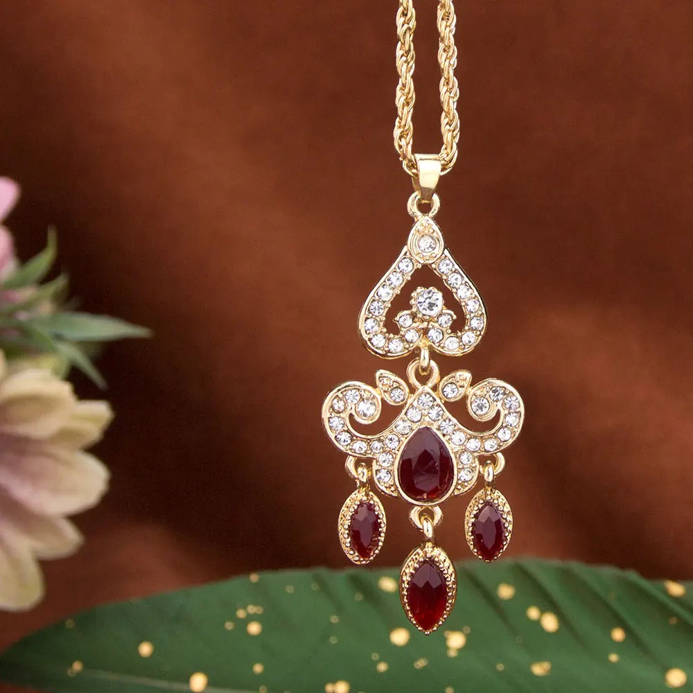 Collier pendentif en cristal élégante