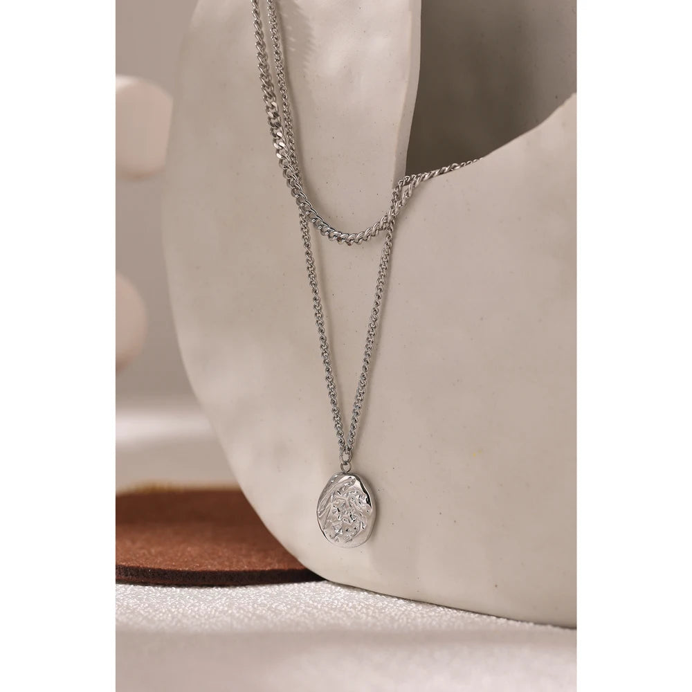Collier géométrique en acier inoxydable
