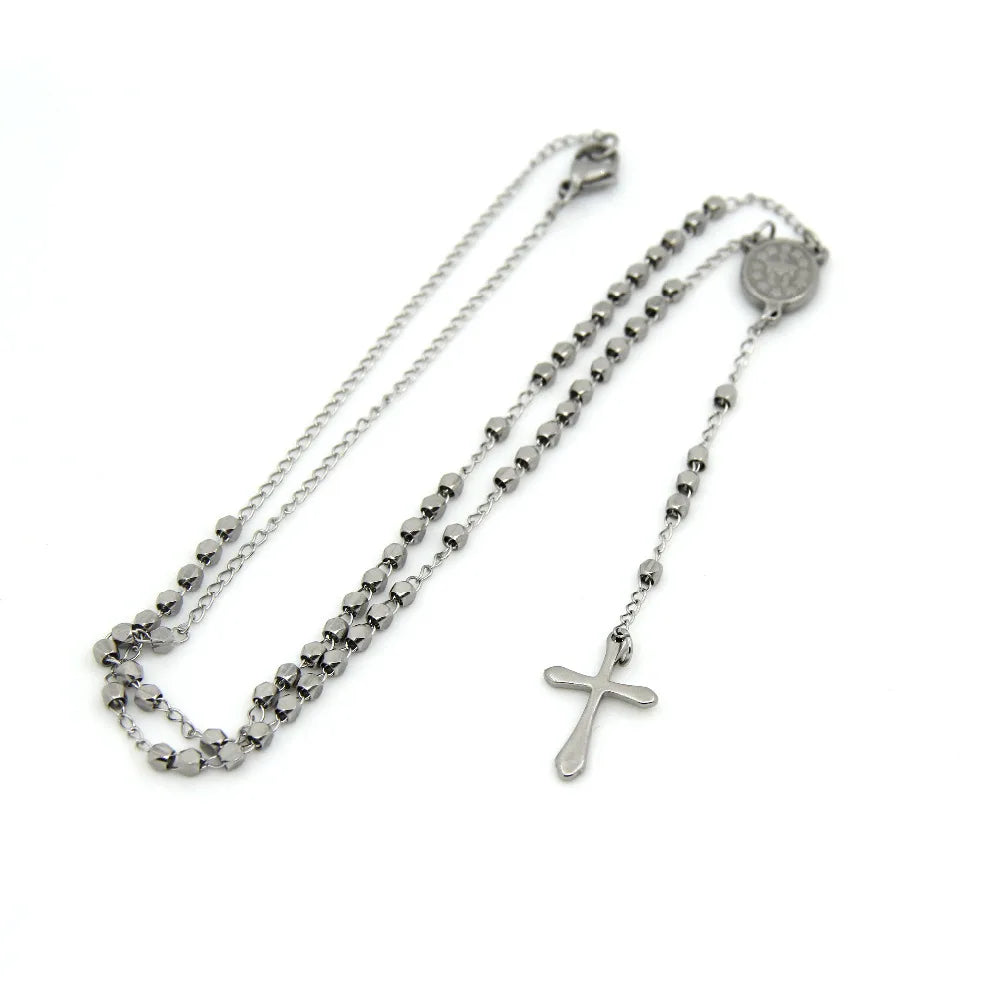 Collier chaîne sautoir avec croix