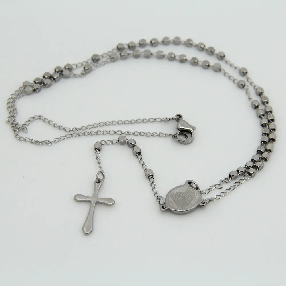 Collier chaîne sautoir avec croix