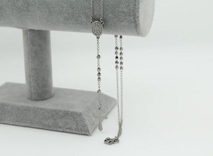 Collier chaîne sautoir avec croix