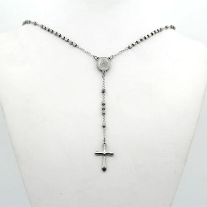Collier chaîne sautoir avec croix