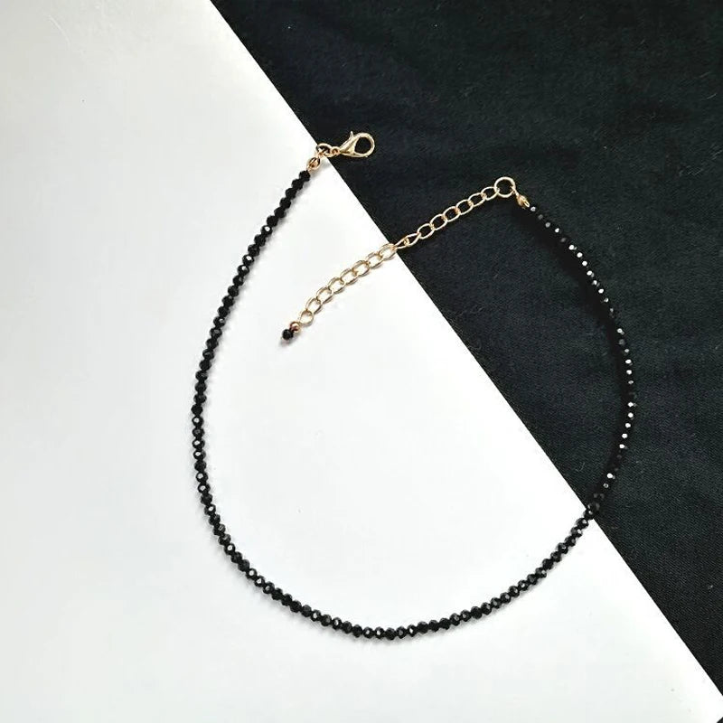 Collier ras de cou perles noires