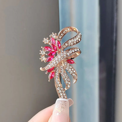 Broche fleur en cristal