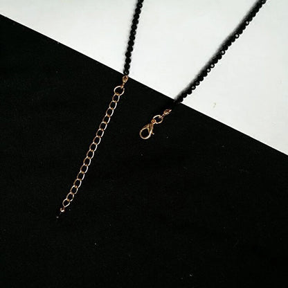 Collier ras de cou perles noires