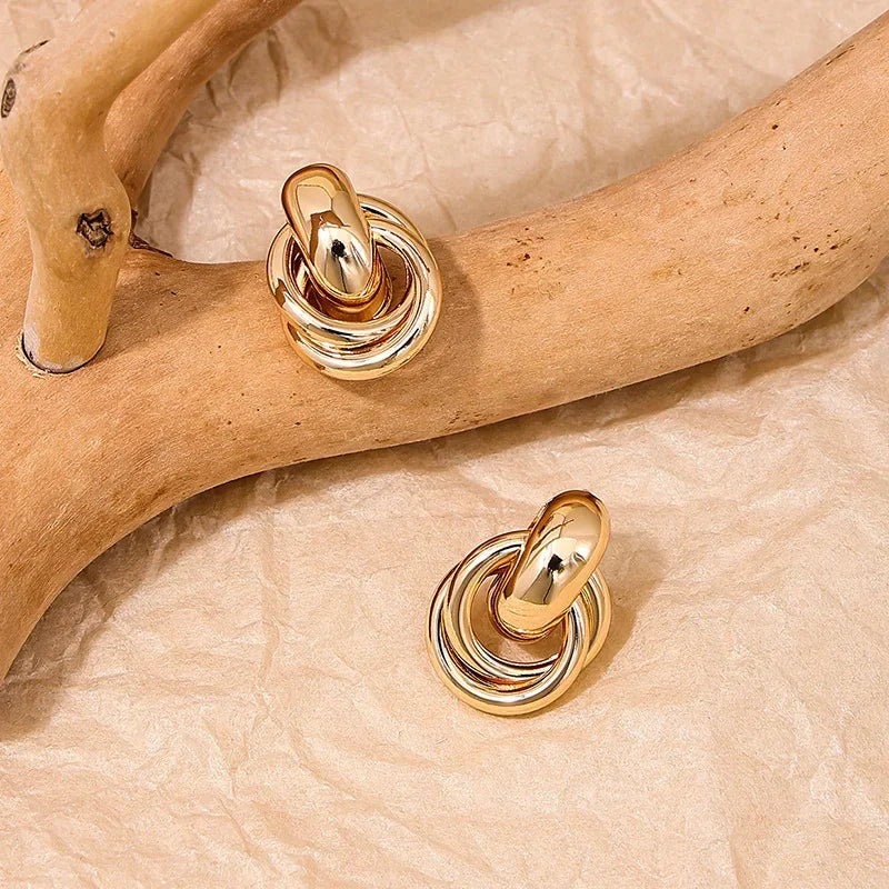 Boucles d'oreilles puces en doré