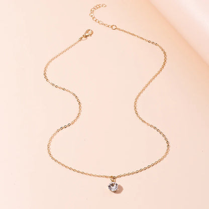 Collier solitaire  pendentif en cristal
