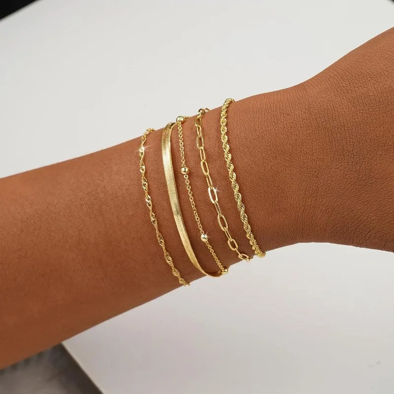5 bracelets chaîne en plaqué or fine