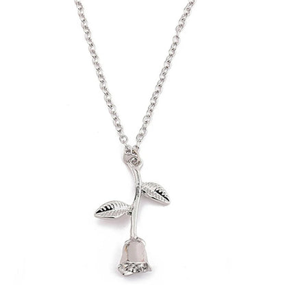 Collier pendentif rose
