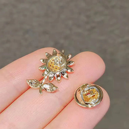 Broche fleur intemporelle