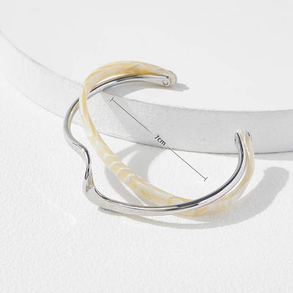 Bracelet géométrique intemporelle