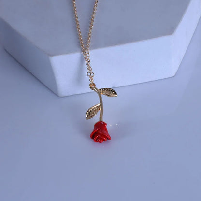 Collier pendentif rose