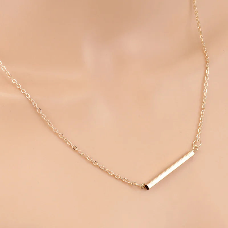 Collier solitaire  pendentif en cristal