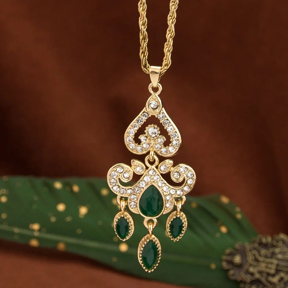 Collier pendentif en cristal élégante