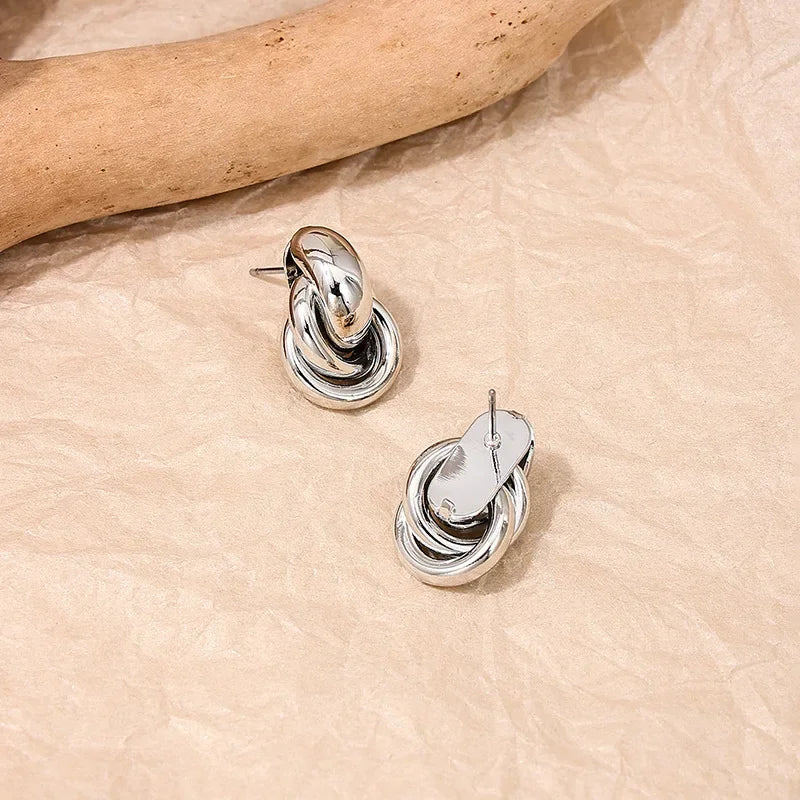 Boucles d'oreilles puces en doré