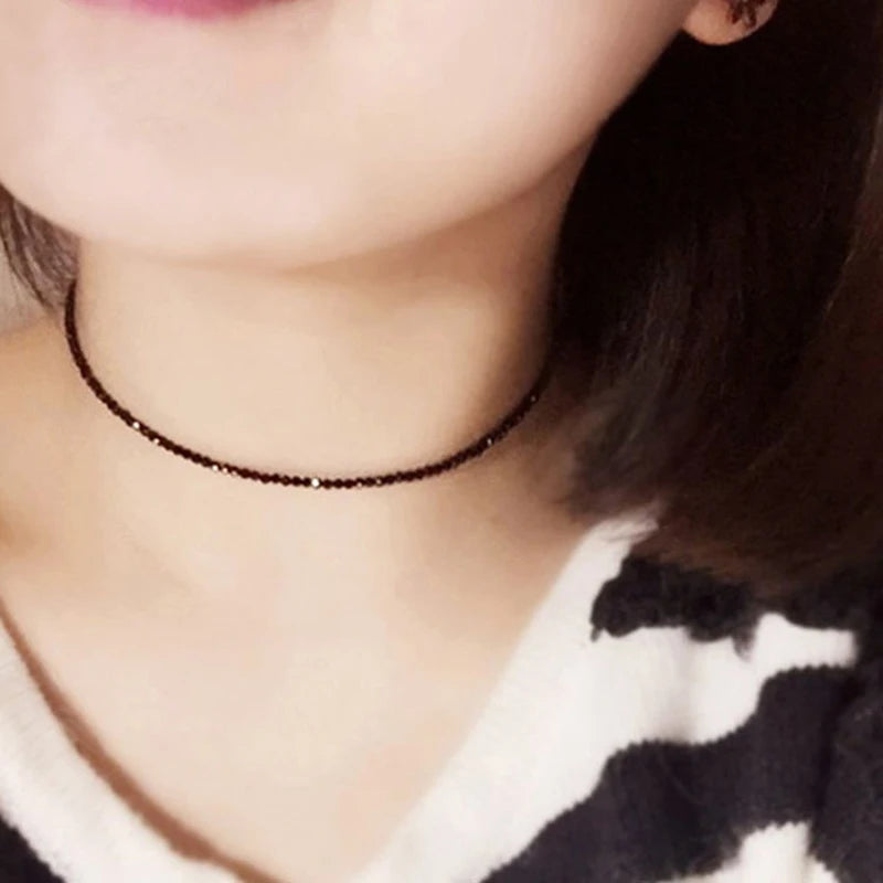 Collier ras de cou perles noires