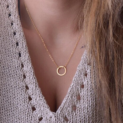 Collier solitaire  pendentif en cristal