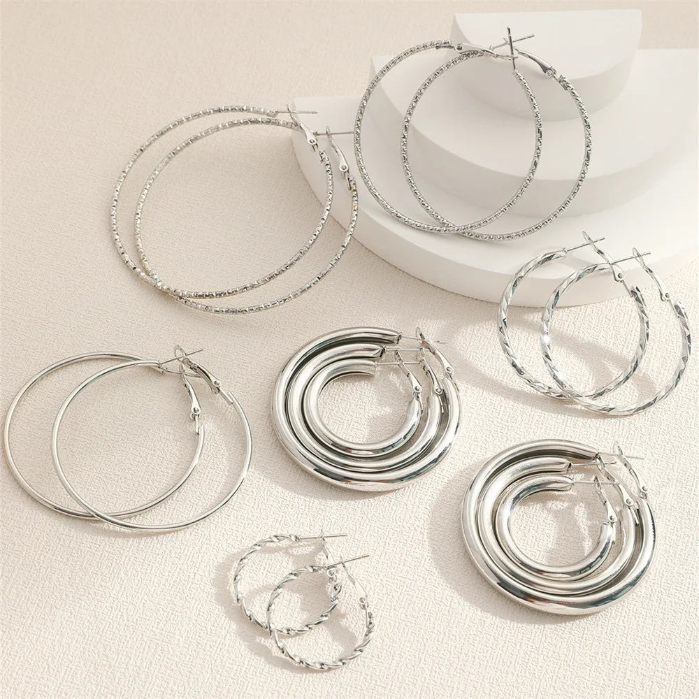 Ensemble de boucles d'oreilles créoles de différentes tailles