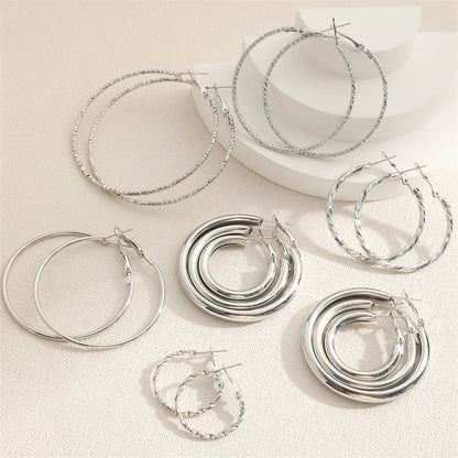 Ensemble de boucles d'oreilles créoles de différentes tailles