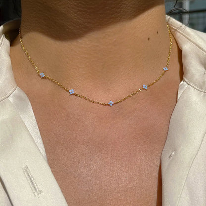 Collier ras de cou en cristal