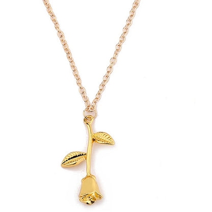 Collier pendentif rose