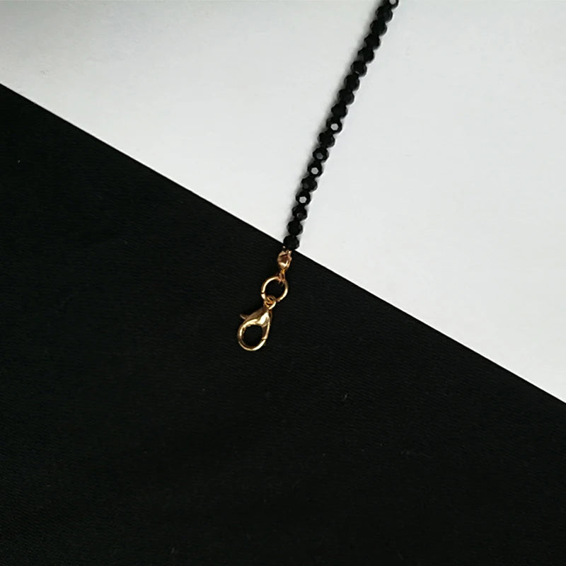 Collier ras de cou perles noires