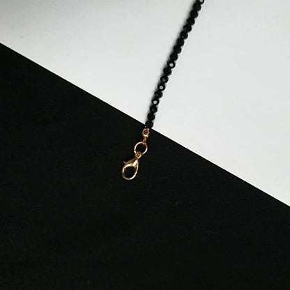 Collier ras de cou perles noires