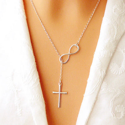Collier solitaire  pendentif en cristal