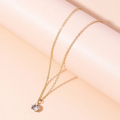 Collier solitaire  pendentif en cristal